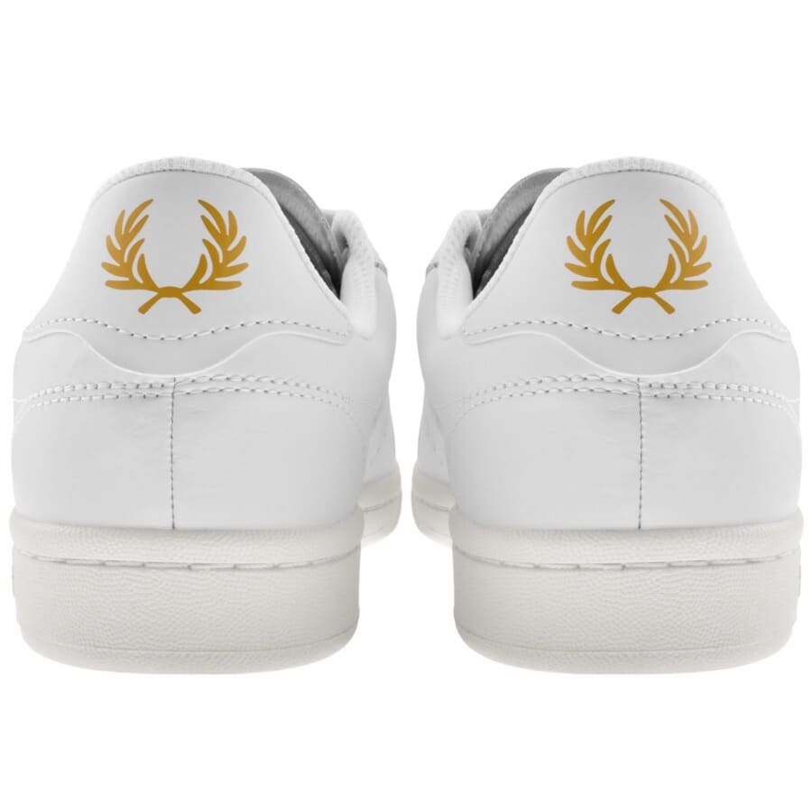 【FRED PERRY】 ホワイト B721 スニーカー B721 - White / Light Oyster | Men's Footwear | Boots